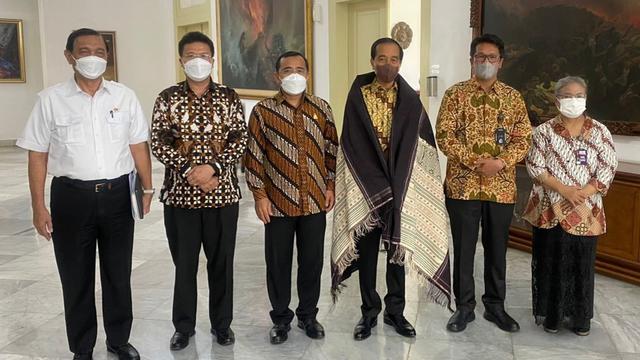 Presiden Jokowi bertemu Ephorus HKBP Pendeta Dr Robinson Butarbutar