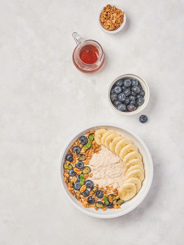 Resep Kudapan Praktis Berbahan Rolled Oat Kreasi Chef Devina Hermawan