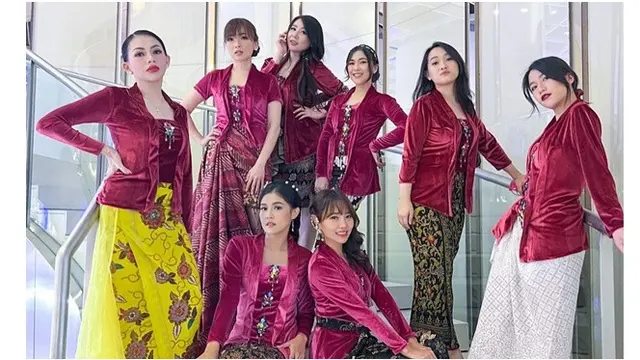 Momen Reuni Anggota 6 Grup Musik Tanah Air Ini Bak Awal Debut, Lepas Rindu