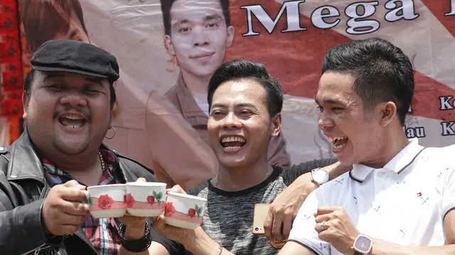 Roni Dozer,  Eko Mega Bintang dan Rama Purba