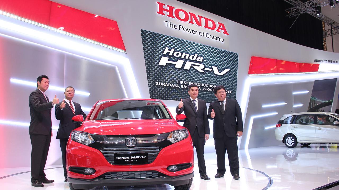 9 Mobil Honda Pikat Pengunjung POS 2014