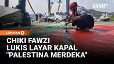 Menjelang pelayaran Global Sumud Flotilla (GSF) 2.0 menuju Jalur Gaza, relawan Global Peace Convoy Indonesia (GPCI), Chiki Fawzi, melukis layar salah satu kapal yang akan digunakan dalam misi kemanusiaan tersebut.