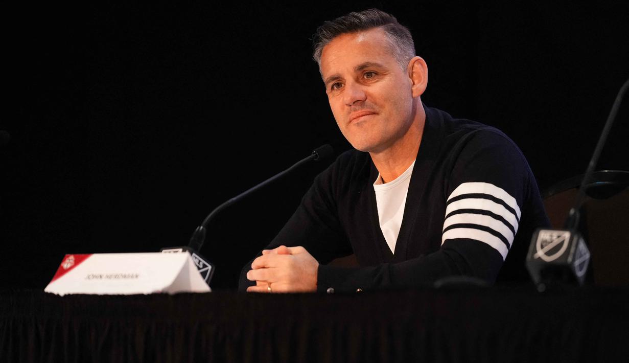 John Herdman, pelatih kepala Toronto FC, berbicara pada konferensi pers selama acara hari media MLS di Miami Convention Center pada 11 Januari 2024 di Miami, Florida. Persatuan Sepak Bola Seluruh Indonesia (PSSI) resmi mengumumkan penunjukan John Herdman sebagai pelatih baru Timnas Indonesia pada Sabtu (3/1/2026). (Rich Storry/GETTY IMAGES NORTH AMERICA/Getty Images via AFP)