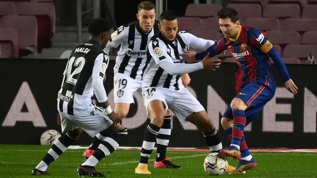 Foto Liga Spanyol: Lionel Messi Cetak Gol, Barcelona Susah Payah Taklukkan Levante