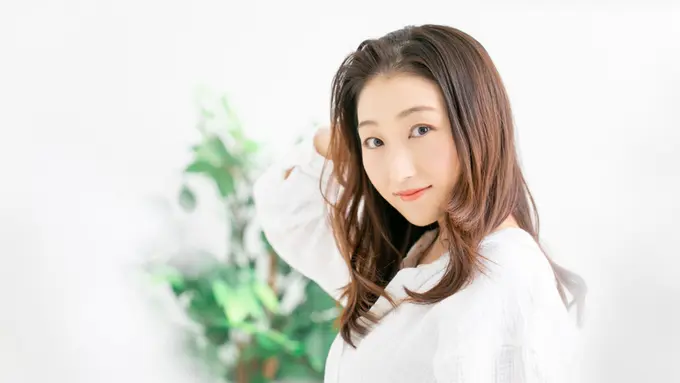 tersenyum segar di pagi hari kalem