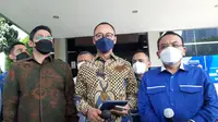 Sekretaris Jenderal Partai Amanat Nasional (PAN) Eddy Soeparno melapor ke Polda Metro Jaya, Senin (25/4/2022).