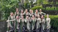 Intip Pilihan Souvenir Bridesmaid ala Luna Maya, Mulai dari Skincare hingga High Heels