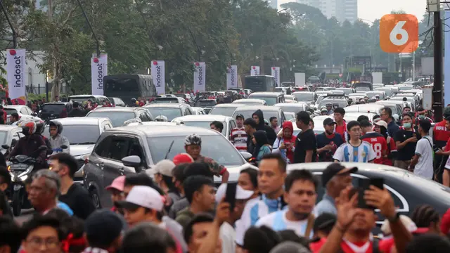 Suporter Jelang Laga FIFA Matchday Timnas Indonesia vs Argentina