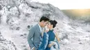 Foto-foto prewedding Jessica Jane dan Erwin Phang sukses mencuri perhatian di media sosial. Mengusung konsep yang elegan dan penuh kehangatan, pemotretan ini terasa seperti adegan romantis dalam drama China.  [@jessicajane99].