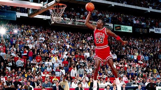 Aksi slamdunk Michael Jordan sepanjang masa