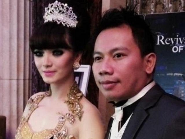 Terungkap Rahasia Vicky Prasetyo Sebelum Ditangkap Saat Tunangan Dengan Zaskia Gotik Showbiz Liputan6 Com