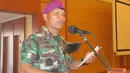 Citizen6, Surabaya: Wadan Kobangdikal Brigjen TNI marinir S Panjaitan memimpin langsung Upacara Prosesi Kenkat di i gedung Moeljadi Kesatrian Bumimoro Kobangdikal, Surabaya, Senin, (1/10). (Pengirim: Penkobangdikal). 