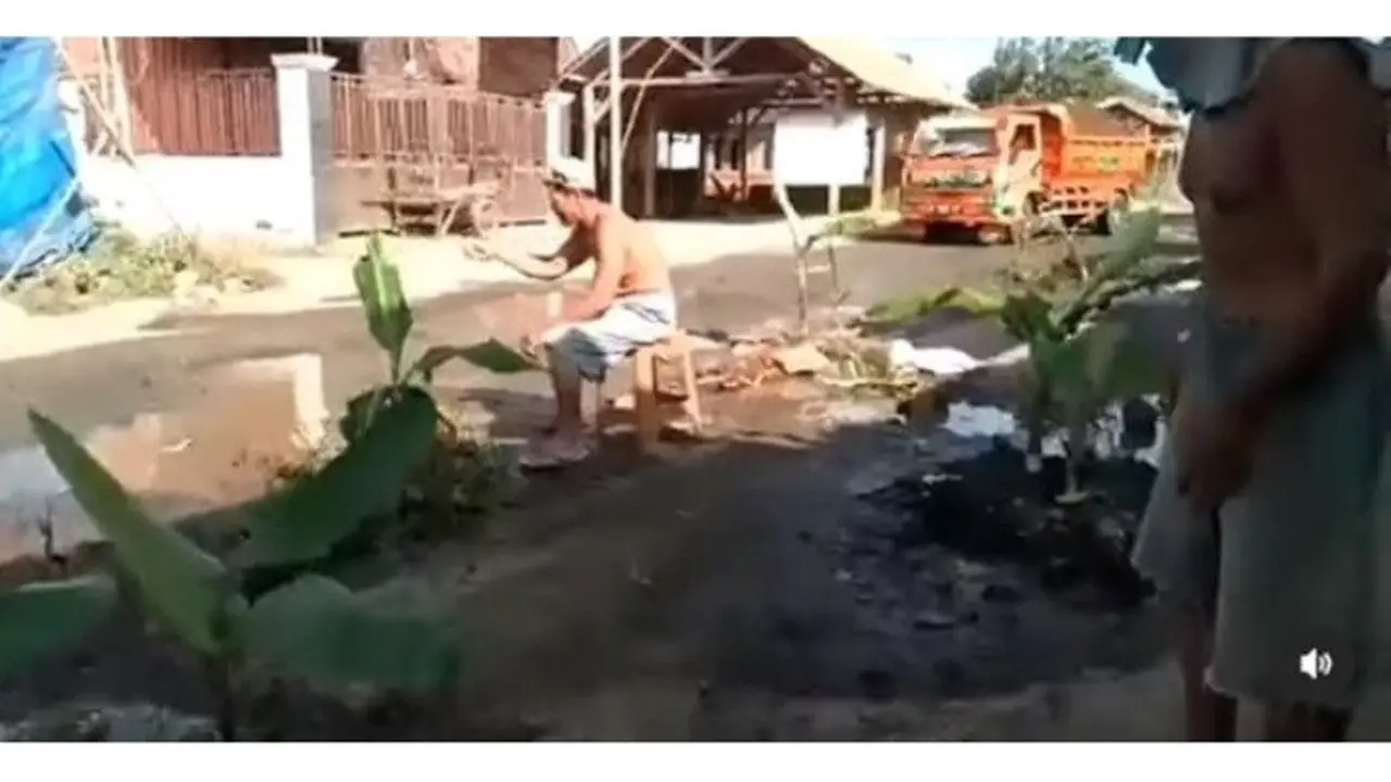 Jalanan rusak