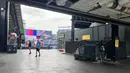 Area lobi Gillette Stadium di Foxborough, Boston, AS, tampak lengang saat persiapan menjelang penyelenggaraan pertandingan Piala Dunia 2026, Kamis (18/6/2026). Jalur sirkulasi penonton, ruang layanan, serta akses menuju tribun telah disiapkan untuk memastikan kelancaran mobilitas puluhan ribu suporter saat hari pertandingan. (KLY Sports/Hery Kurniawan/Adv/Powerade)