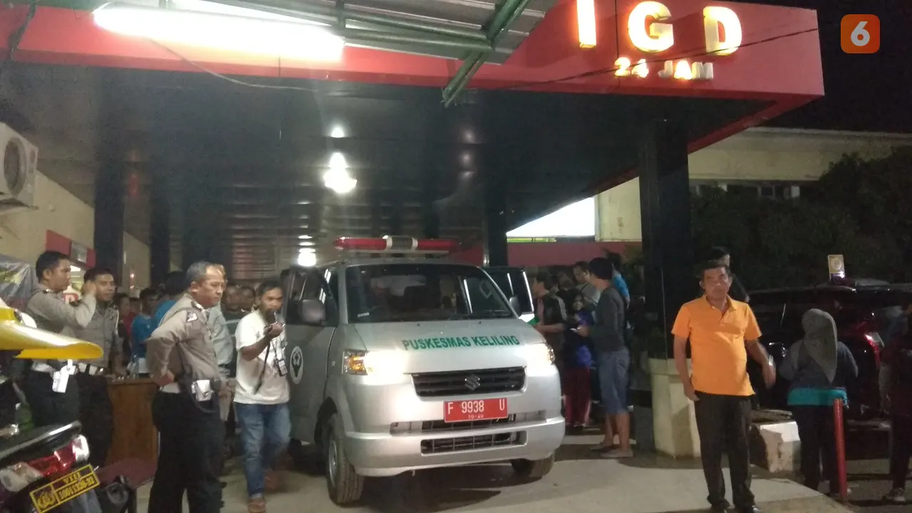 Korban luka kecelakaan bus di Sukabumi dirujuk ke rumah sakit di Bogor.  (Liputan6.com/Mulvi Mohammad)