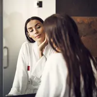 Ilustrasi wajah kusam. (Foto: shutterstock.com by Olena Yakobchuk)