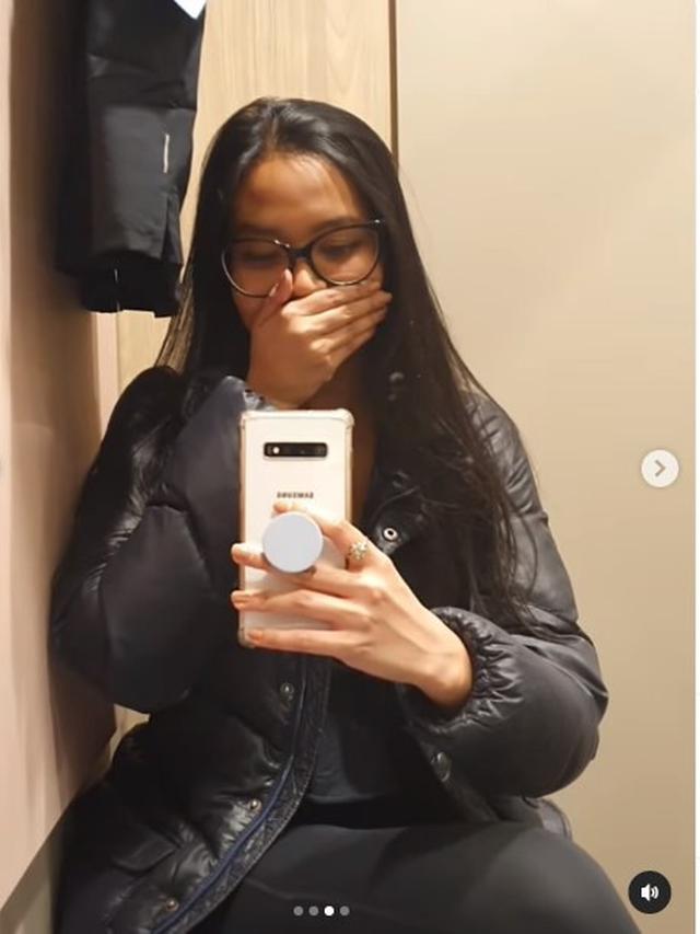 10 Potret Desmonda Cathabel, Wanita Indonesia yang Jadi Jasmine di Drama Musikal Aladdin