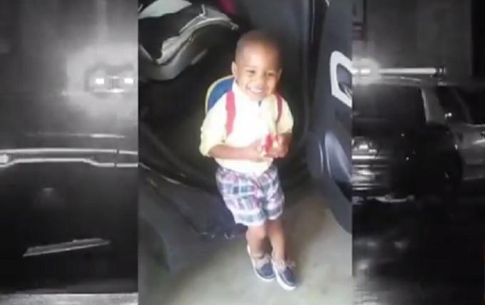 Upacara pemakaman Acen King (Capture/Mitchell McCoy)