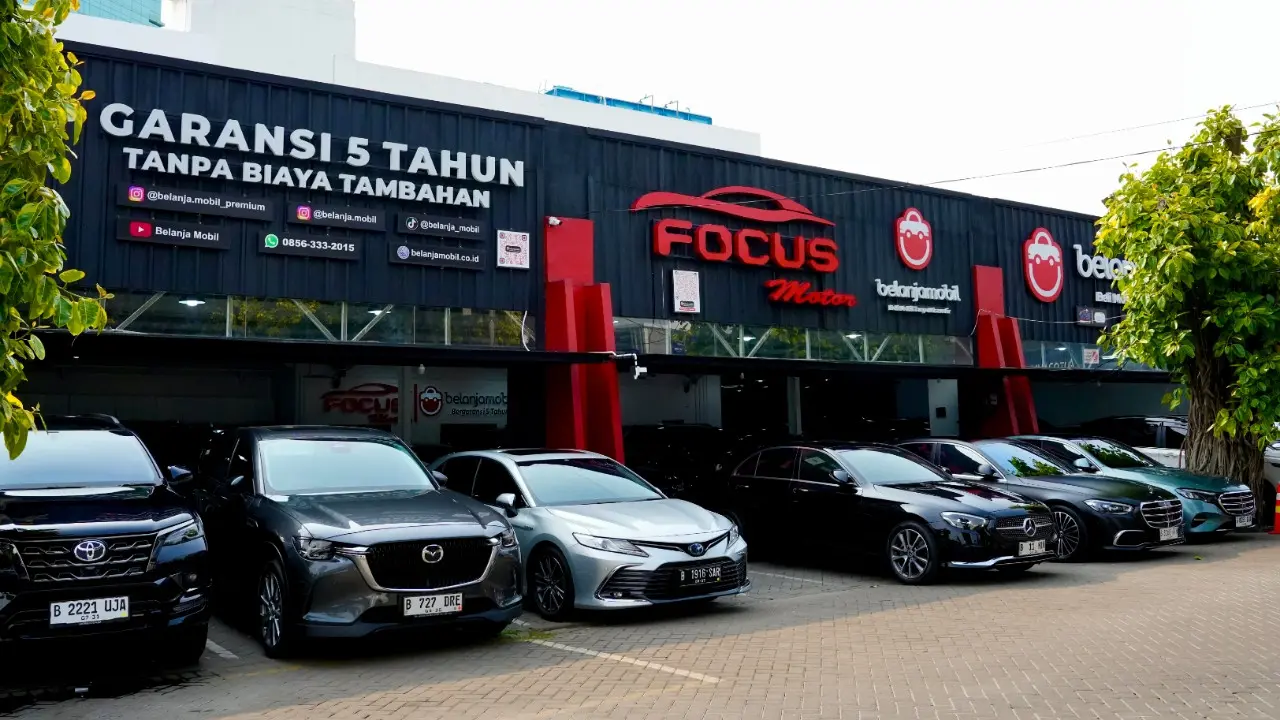mobil bekas