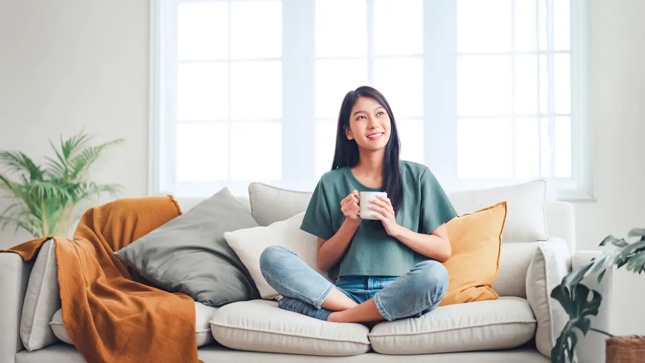perempuan dan 24 agustus bahagia
