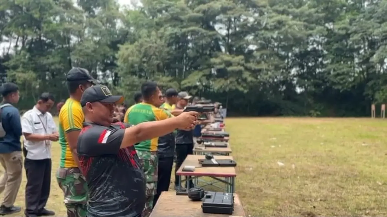 Olahraga menembak di Indonesia.