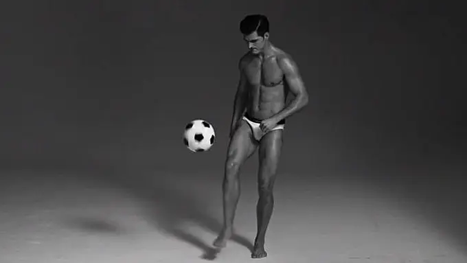 WIH! Celana Dalam Pria Bisa Jadi 'Women Stuff'