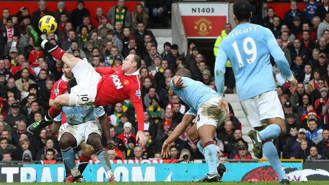Berikut video gol akrobatik yang pernah dibuat para bintang Premier League, mulai dari gol Wayne Rooney ke gawang Manchester City hingga Dimiitar Berbatov