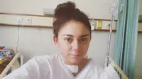 Potret Thalita Latief pasca operasi tumor tiroid. (Sumber: Instagram @thalitalatief)