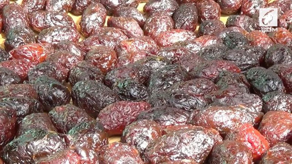 Kurma Rasa Tomat, Makanan Khas Bandungan Semarang