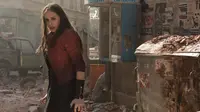 Elizabeth Olsen kembali memerankan Scarlet Witch dalam Captain America: Civil War.