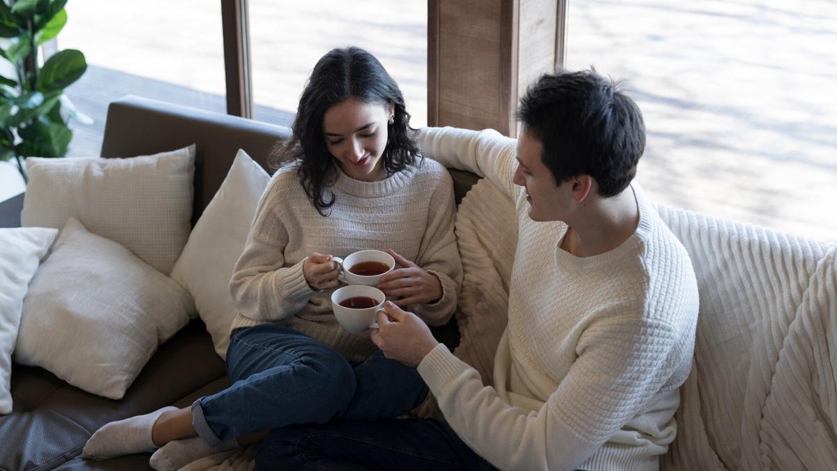 Topik Deep Talk yang Wajib Dibahas dengan Pasangan LDR