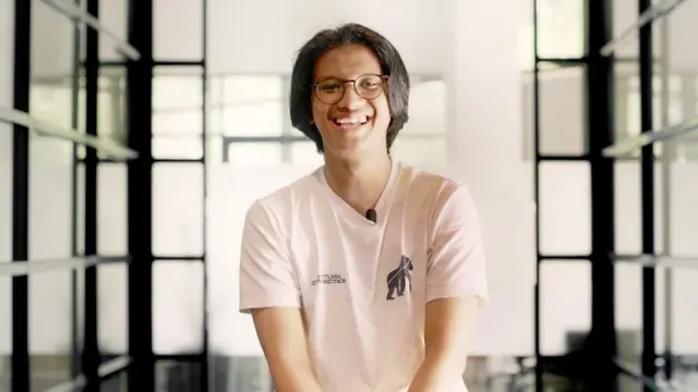 Cerita Ibnu Sina Berkarier Jadi Programmer di Singapura Lewat Program Job Connector