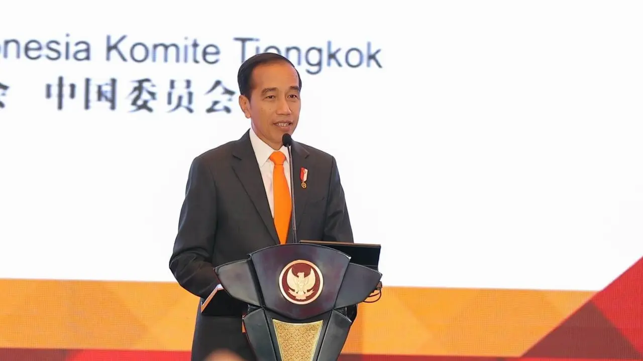 Presiden RI menyaksikan kesepakatan PT PLN (Persero) dengan dua perusahaan besar energi bersih asal China