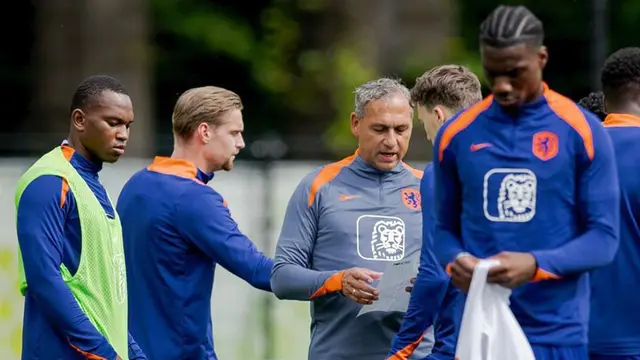 Asisten pelatih Bali United, Jeffrey Talan, rangkap jabatan di Timnas Belanda U-21.