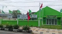 Pemandangan Tidak Lazim, Bendera PDIP Berkibar di Depan Kantor PPP