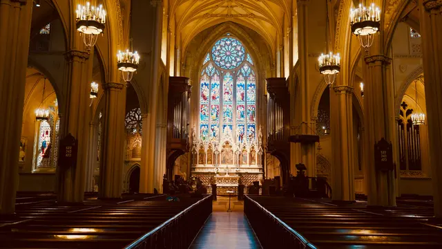 Aturan Lengkap Ibadah Natal 2021, Prokes Lengkap dan Dibatasi 50 Persen