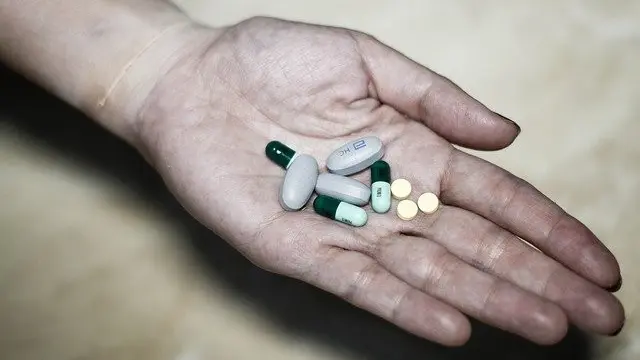 Obat Bipolar (Image by Reggi Tirtakusumah from Pixabay)