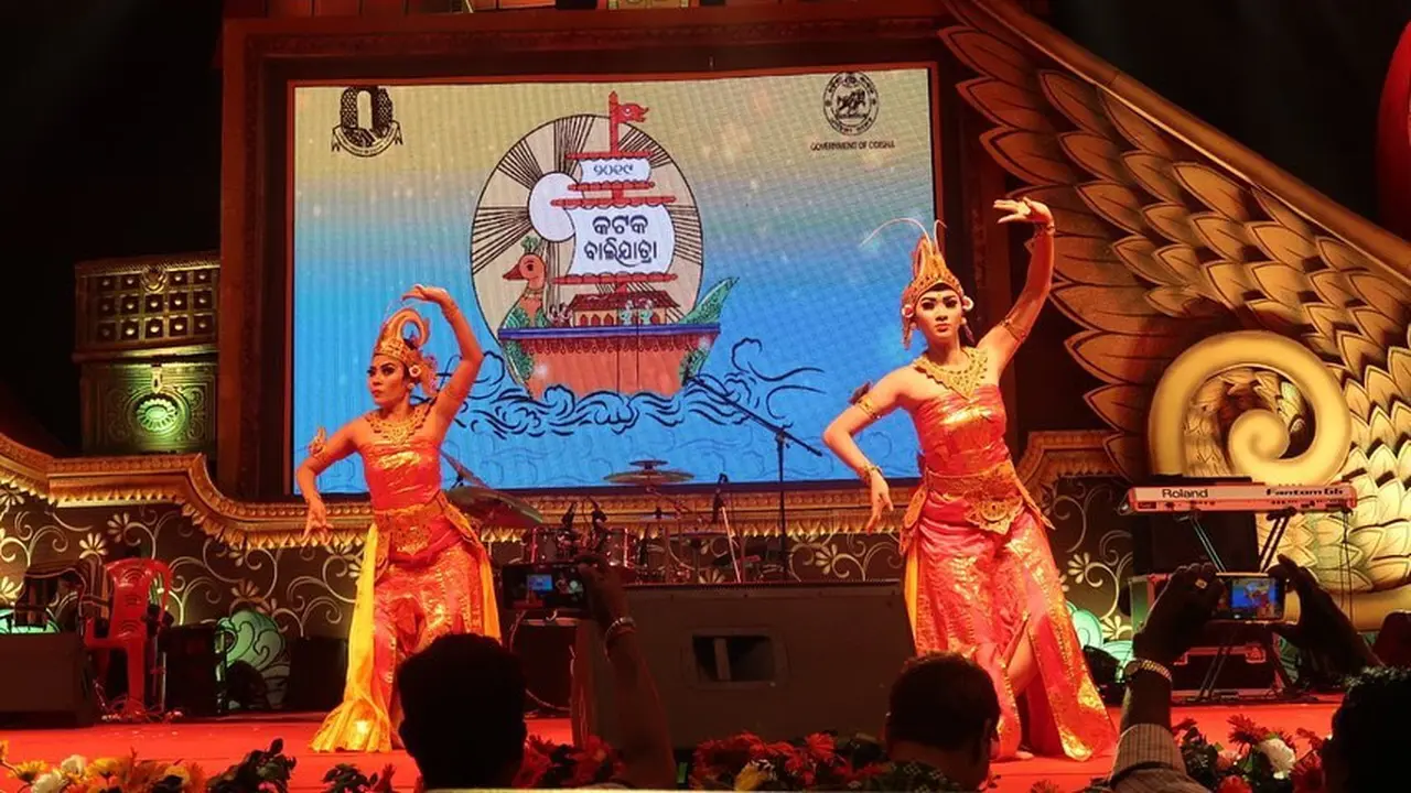 Pertunjukkan Tarian Bali pada Festival Bali Yatra 2019 di Odisha, India (14/11/2019) (Liputan6.com/Facebook)