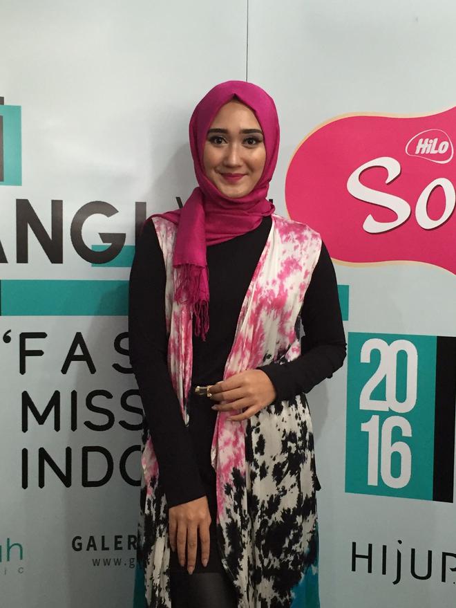 Tren Baju Muslim dan Hijab 2016 ala Dian Pelangi - Fashion 