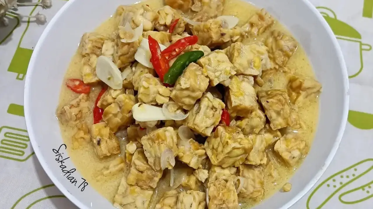Resep oseng tempe kuah santan. (dok. Cookpad @siskadian78)