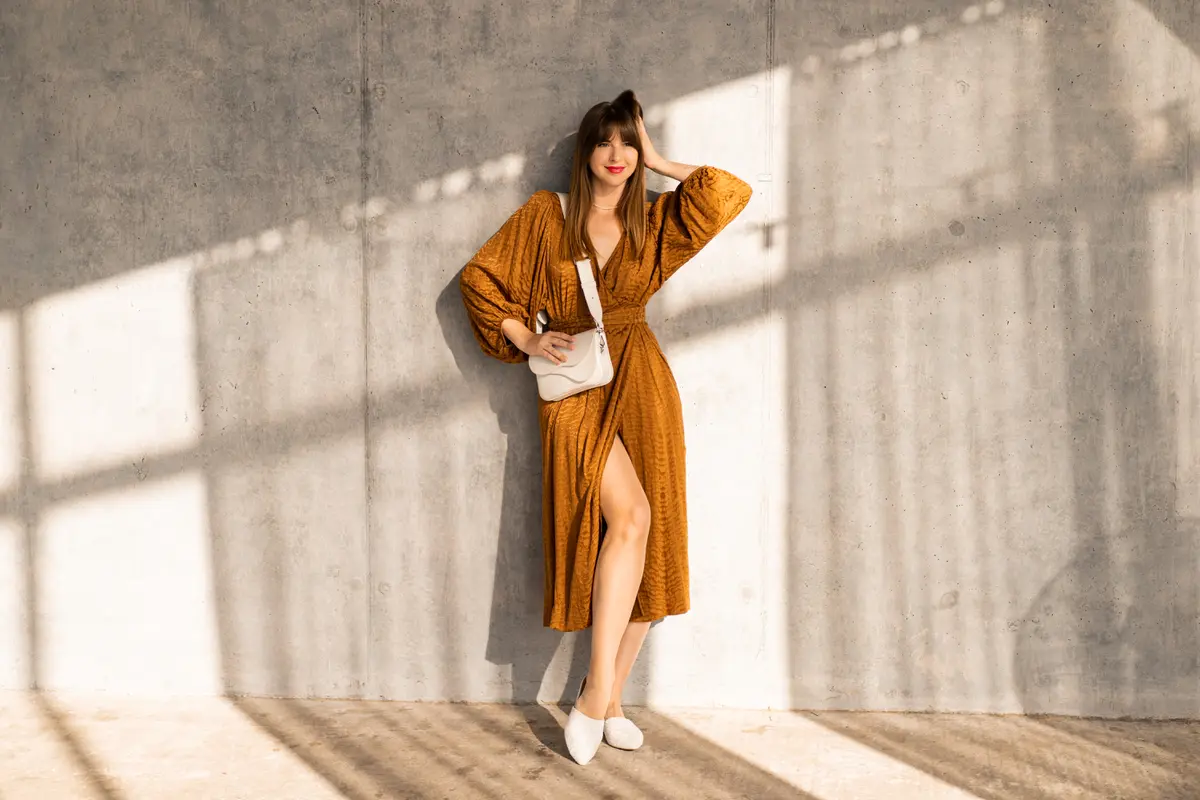 perempuan fashionable