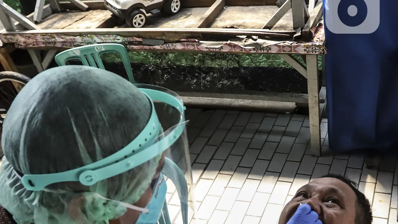 FOTO: Sosialisasi Protokol Kesehatan dan Swab Keliling