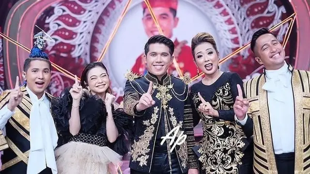 Jadi Juara LIDA 2021, Ini 6 Potret Iqhbal Rayakan Kemenangan di Atas Panggung