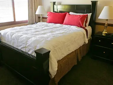 Fasilitas kamar tidur yang akan digunakan sebagai lokasi karantina virus corona di Pangkalan Udara Marinir AS di California, 2 Februari 2020. Ratusan warga Amerika yang kembali dari China akan dikarantina selama 14 hari untuk dilakukan observasi. (Lance Cpl. Jacob Pruitt/U.S. Marine Corps via AP)