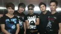 Ini yang Dilakukan Radja Saat Tak Keluarkan Lagu