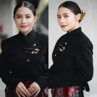 Lihat di sini beberapa penampilan ningrat Prilly Latuconsina pakai atasan bersiluet beskap.