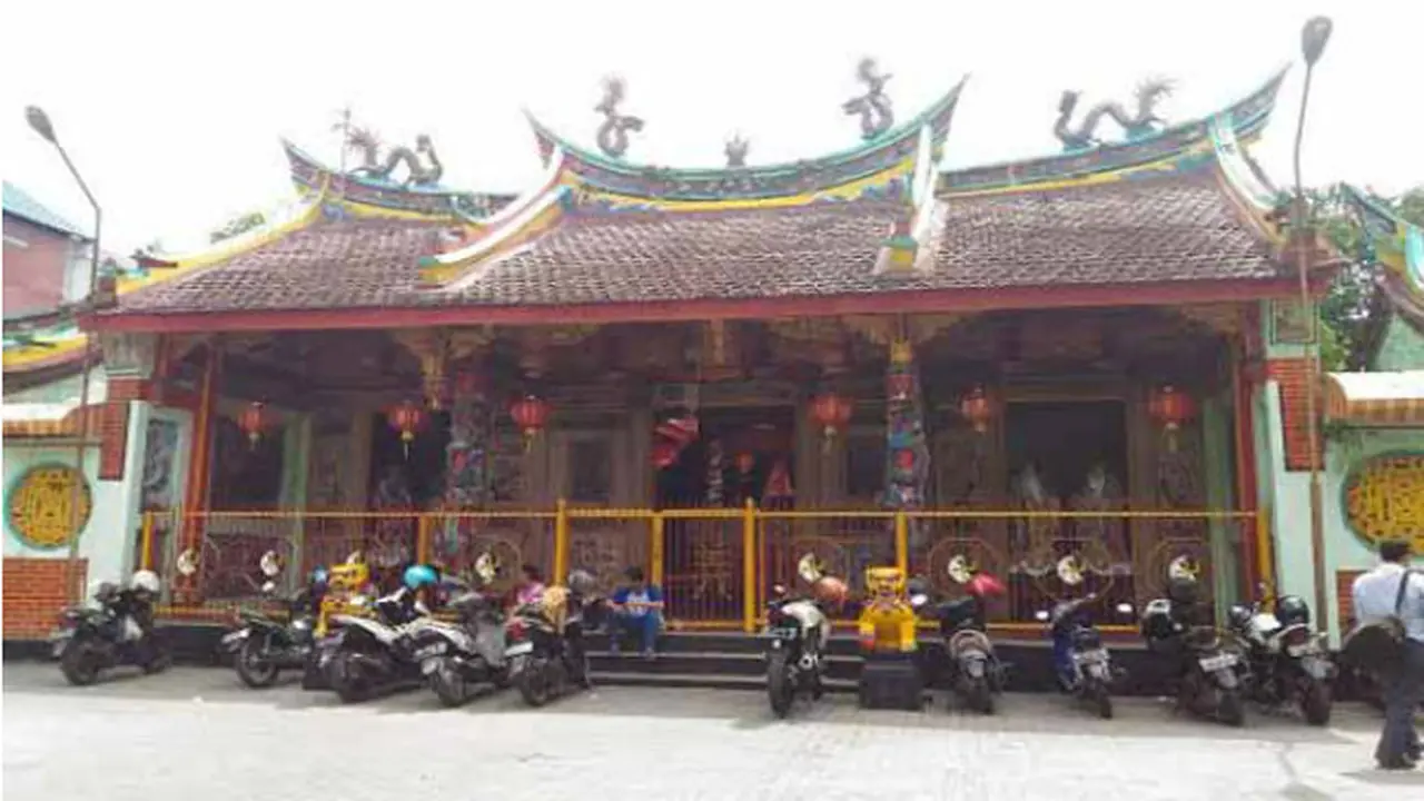 Kelenteng Pancowinatan Yogyakarta