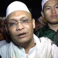 Lahan seluas 1 hektar, kabarnya sudah disiapkan keluarga Olga Syahputra untuk dibangun masjid.