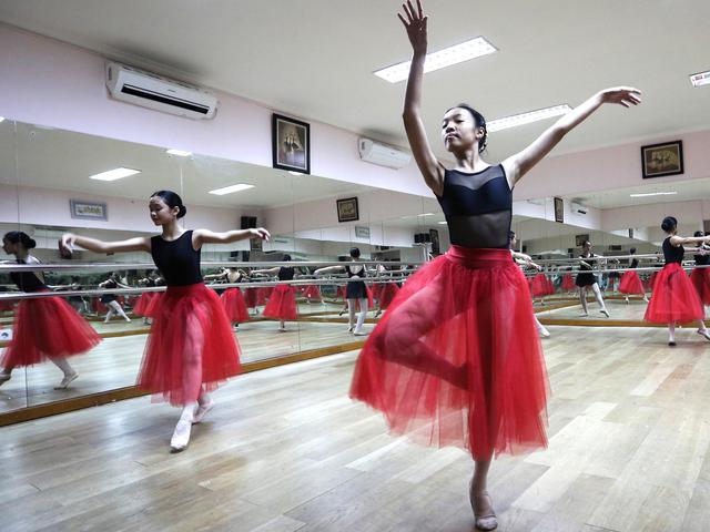 Tari Balet Berasal Dari Manakah - Aneka Seni dan Budaya