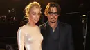 Bercerai dengan Johnny Depp, Amber Heard berniat mendonasikan hasil harta gono-gininya untuk orang-orang yang membutuhkan. Namun sampai saat ini tersiar kabar Amber belum juga menyerahkan hartanya. (doc.mirror.co.uk)